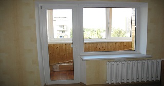 Ремонт балконной двери Нижневартовск, цена от 985 руб.